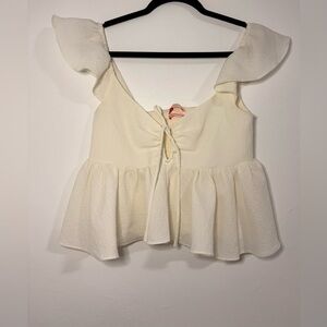 Women’s Urban Outfitters White Top Size Small S Ruffle Sleeves